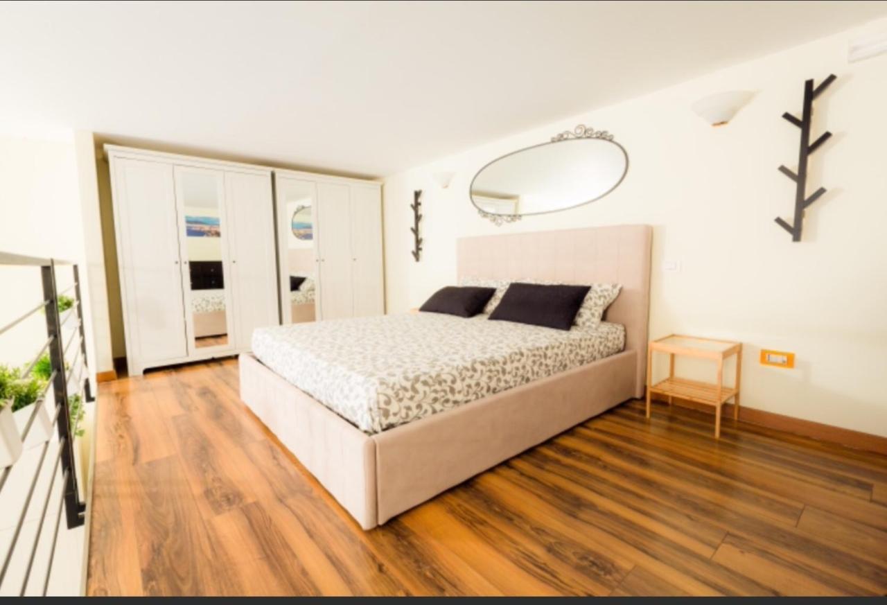 Napolincentro Loft Lägenhet Exteriör bild